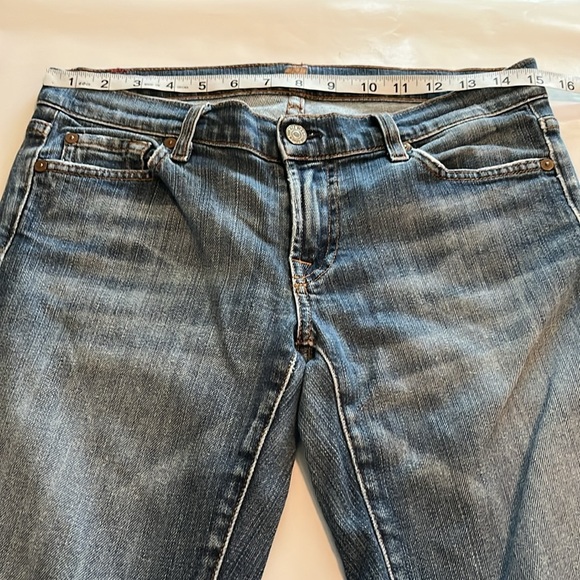 7 For All Mankind Flare Low Rise Size 29 - Picture 3 of 16